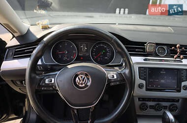 Универсал Volkswagen Passat 2016 в 