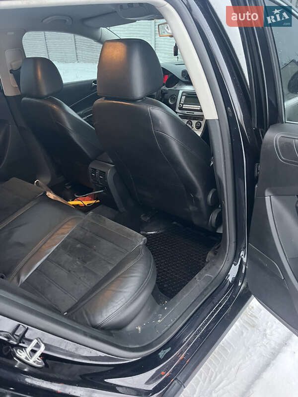 Универсал Volkswagen Passat 2008 в Харькове