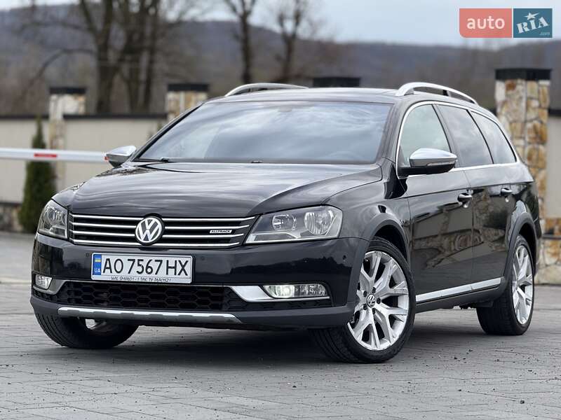 Универсал Volkswagen Passat 2012 в Хусте