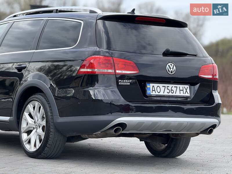 Универсал Volkswagen Passat 2012 в Хусте