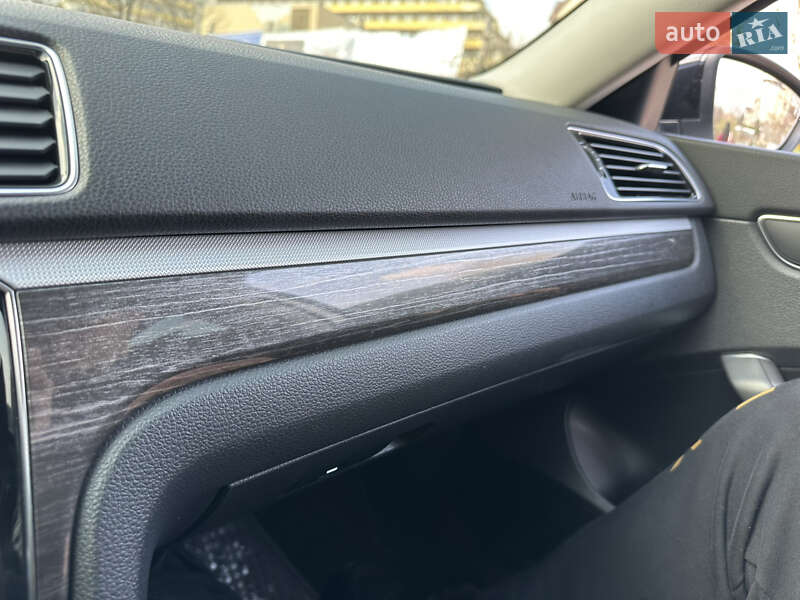 Седан Volkswagen Passat 2017 в Трускавце