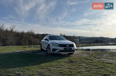 Седан Volkswagen Passat 2018 в 