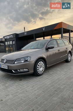 Универсал Volkswagen Passat 2011 в 