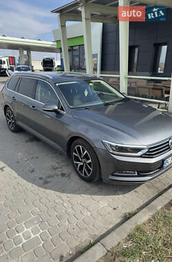 Универсал Volkswagen Passat 2017 в 