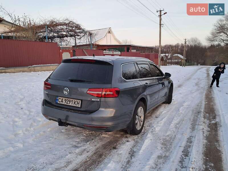 Универсал Volkswagen Passat 2016 в Умани