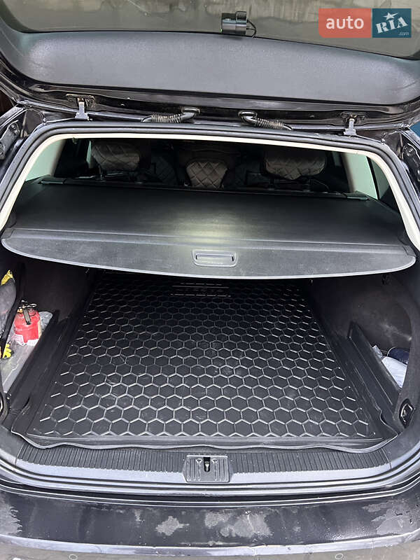 Универсал Volkswagen Passat 2015 в Хмельницком