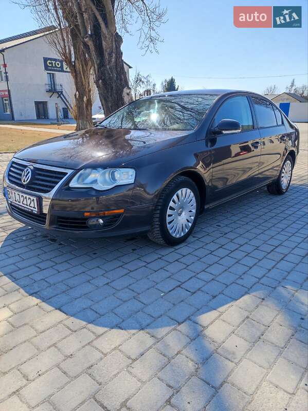 Седан Volkswagen Passat 2008 в Каменец-Подольском