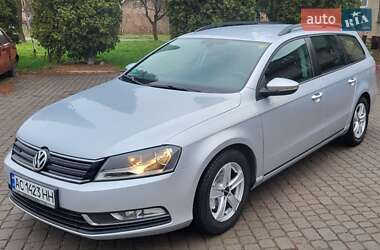 Универсал Volkswagen Passat 2012 в 