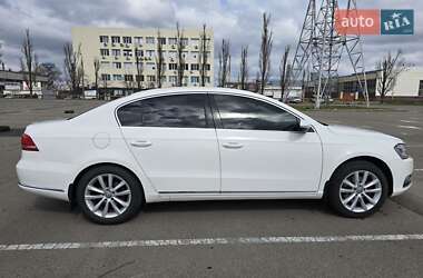 Седан Volkswagen Passat 2014 в 