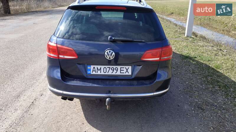 Универсал Volkswagen Passat 2011 в Овруче