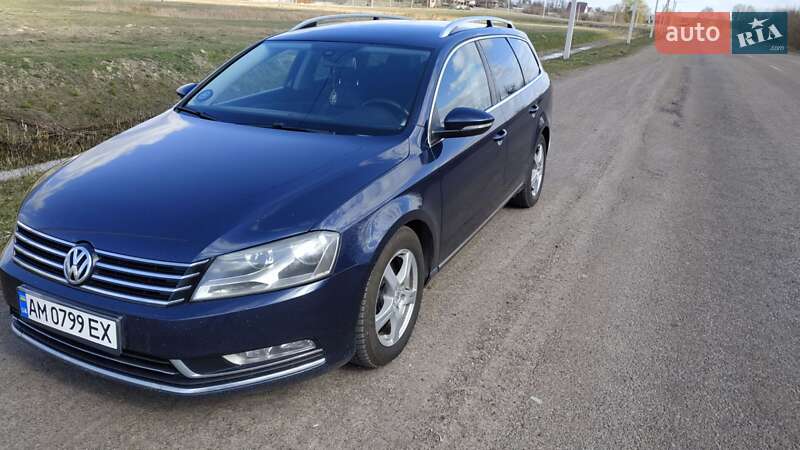 Универсал Volkswagen Passat 2011 в Овруче