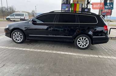 Універсал Volkswagen Passat 2010 в Калуші