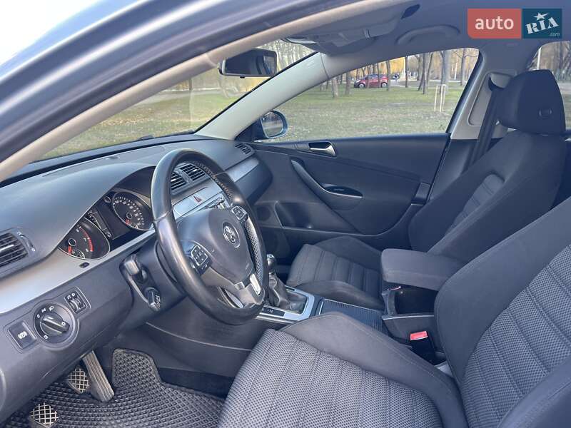 Універсал Volkswagen Passat 2009 в Білій Церкві