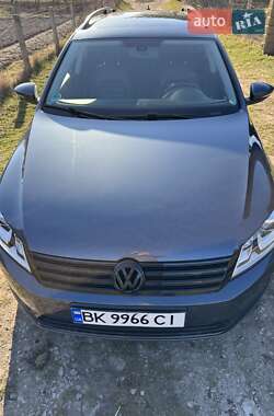 Универсал Volkswagen Passat 2013 в 