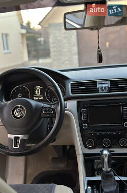 Седан Volkswagen Passat 2013 в 