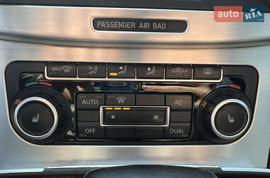 Седан Volkswagen Passat 2010 в 