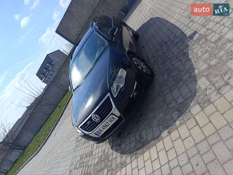 Универсал Volkswagen Passat 2006 в Теофиполе