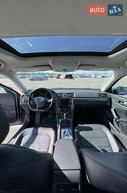 Седан Volkswagen Passat 2016 в 