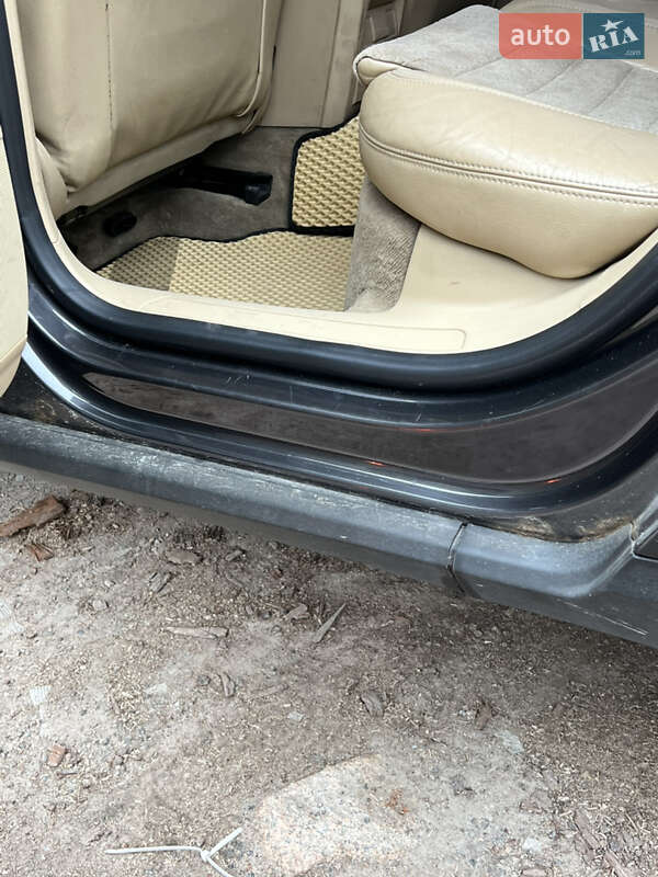 Седан Volkswagen Passat 2005 в Черняхові