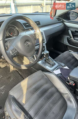 Седан Volkswagen Passat 2010 в 
