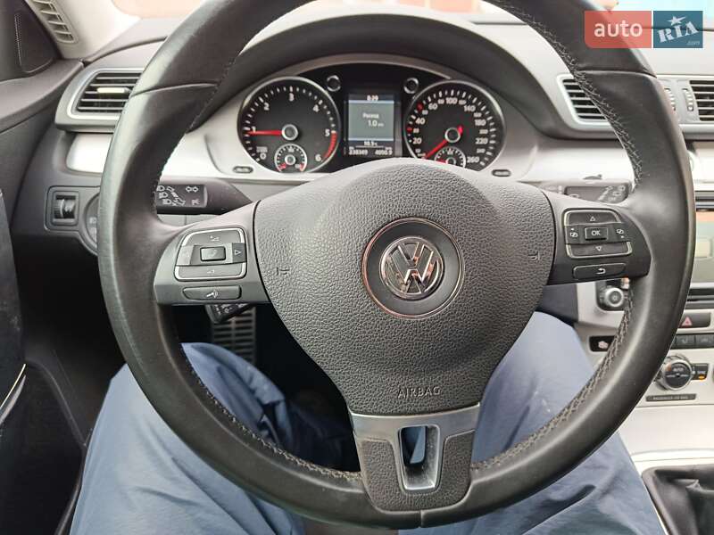 Универсал Volkswagen Passat 2013 в Луцке фото 8 Универсал Volkswagen Passat 2013 в Луцке