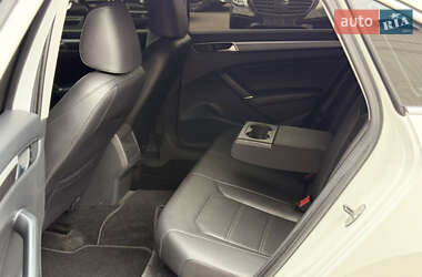 Седан Volkswagen Passat 2016 в 