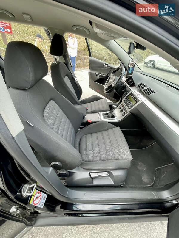 Универсал Volkswagen Passat 2009 в Тернополе