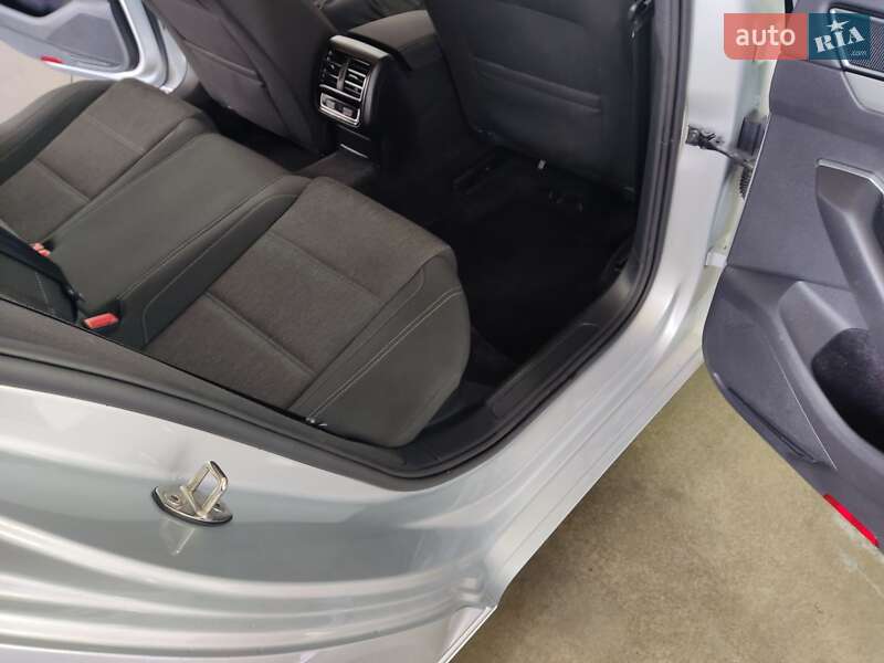 Универсал Volkswagen Passat 2017 в Ковеле