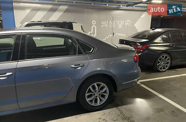 Седан Volkswagen Passat 2018 в 