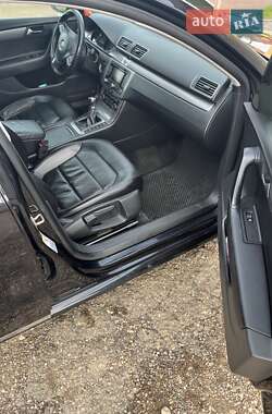 Седан Volkswagen Passat 2011 в 