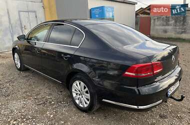 Седан Volkswagen Passat 2011 в 