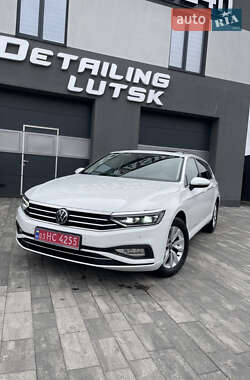 Volkswagen Passat 2021 Volkswagen Passat 2021