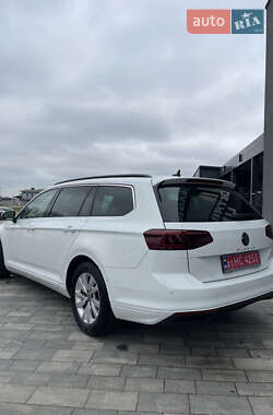 Универсал Volkswagen Passat 2021 в 