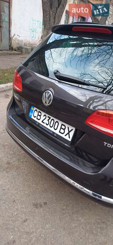 Универсал Volkswagen Passat 2011 в Кролевце