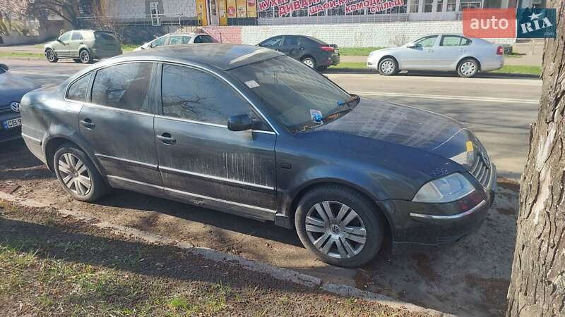 Седан Volkswagen Passat 2003 в 