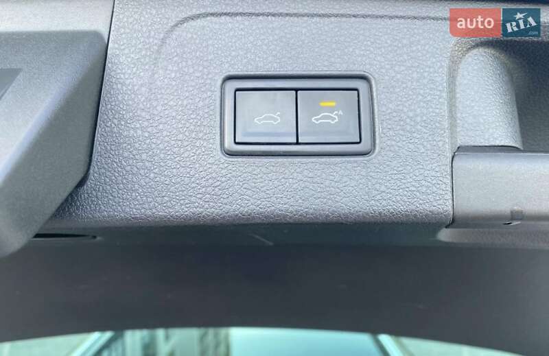 Универсал Volkswagen Passat 2019 в Умани