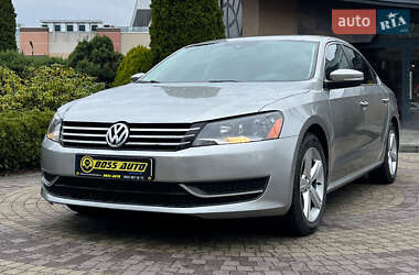 Седан Volkswagen Passat 2013 в 