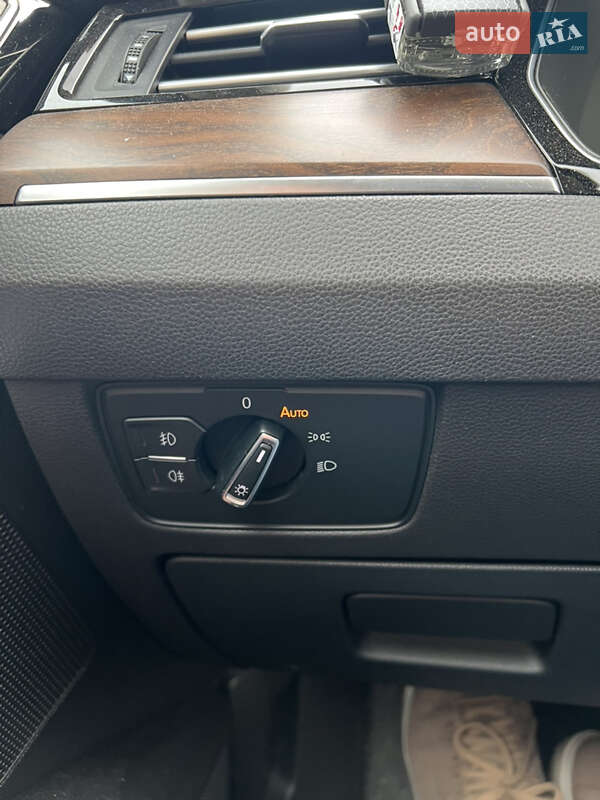 Седан Volkswagen Passat 2018 в Мукачево