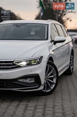 Универсал Volkswagen Passat 2020 в 