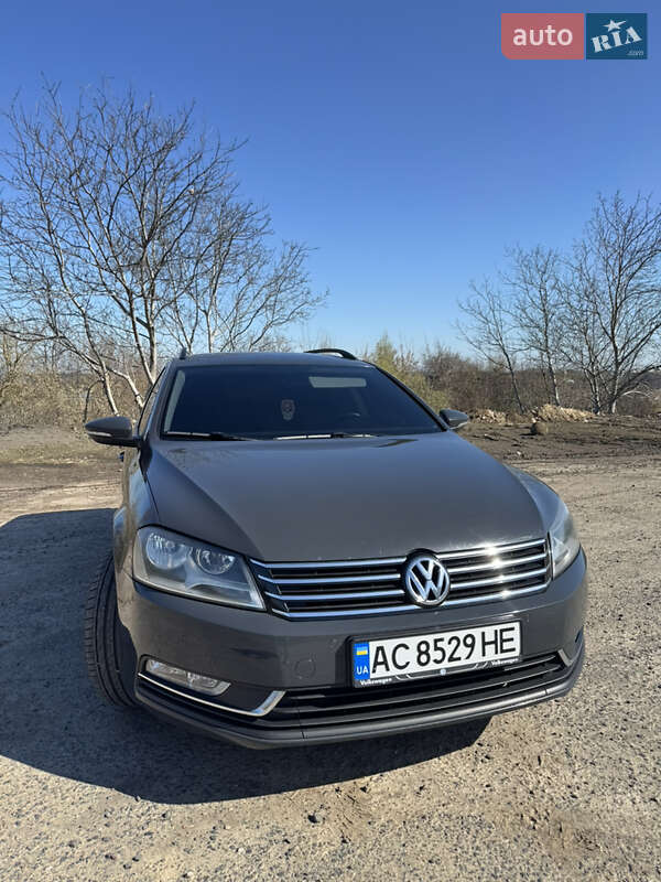 Volkswagen Passat 2012