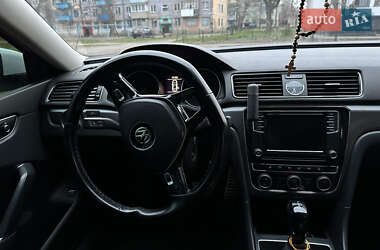 Седан Volkswagen Passat 2016 в Кривом Роге