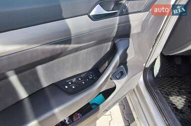 Универсал Volkswagen Passat 2015 в 