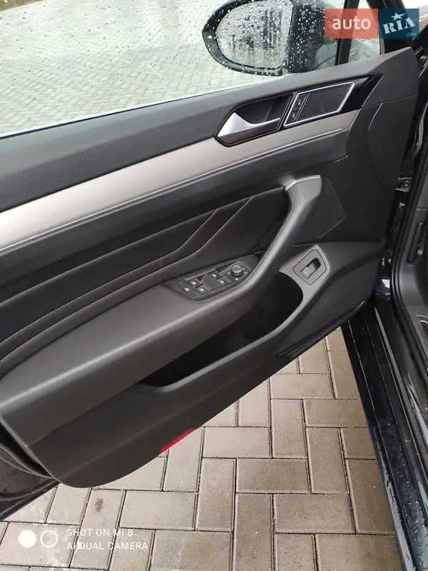 Volkswagen Passat 2021 VIN WVWZZZ3CZME113700 фото оголошення 14 з 58