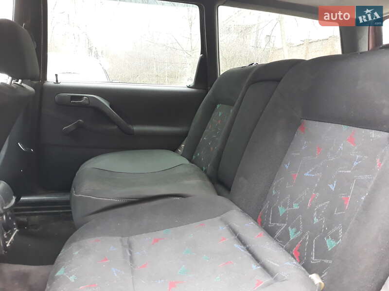 Універсал Volkswagen Passat 1996 в Кам'янець-Подільському