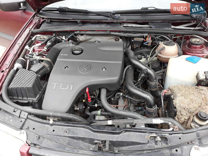 Універсал Volkswagen Passat 1996 в Кам'янець-Подільському