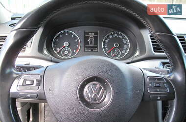 Седан Volkswagen Passat 2012 в 