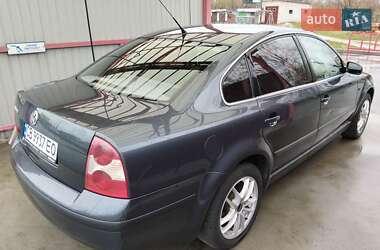 Седан Volkswagen Passat 2001 в Чернігові