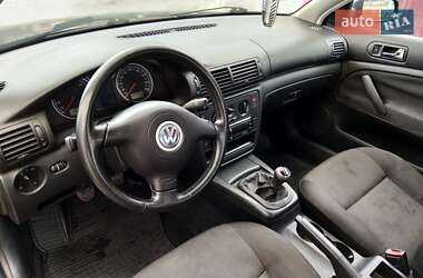 Седан Volkswagen Passat 2001 в Чернігові