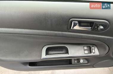 Седан Volkswagen Passat 2001 в Чернігові
