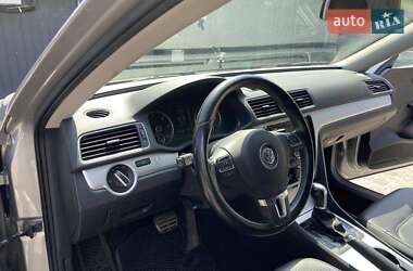 Седан Volkswagen Passat 2013 в 
